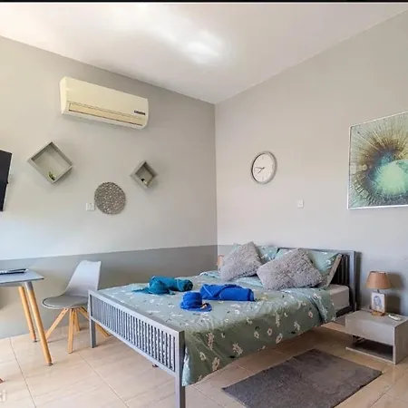Apartament Pmp Adamia *